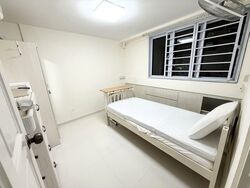 Blk 354 Clementi Avenue 2 Shopping Centre (Clementi), HDB 4 Rooms #559406401